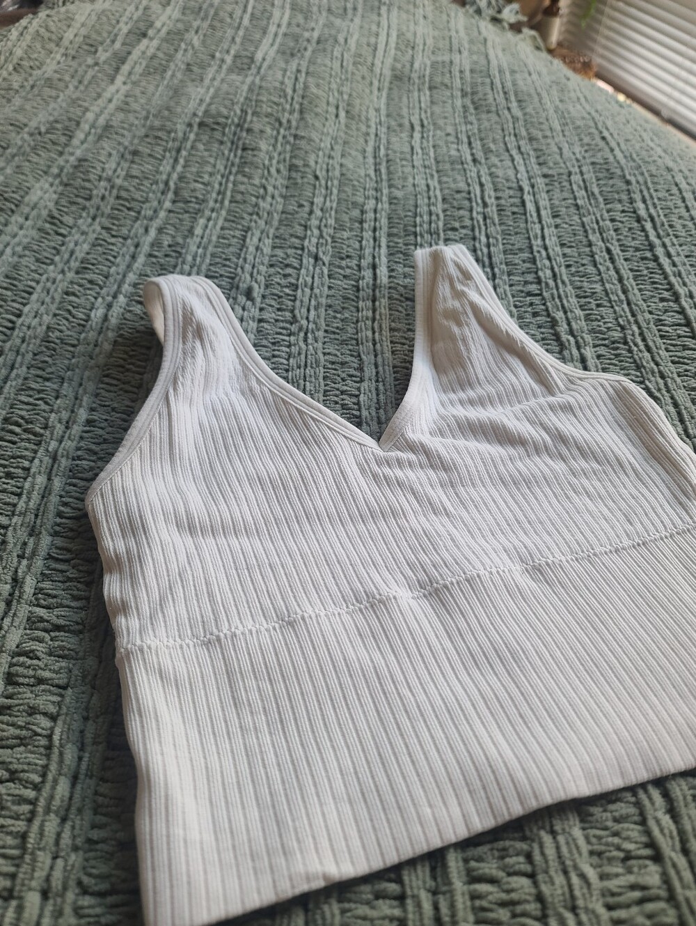 White Ribbed Athletic Tank - Picture 3 of 5